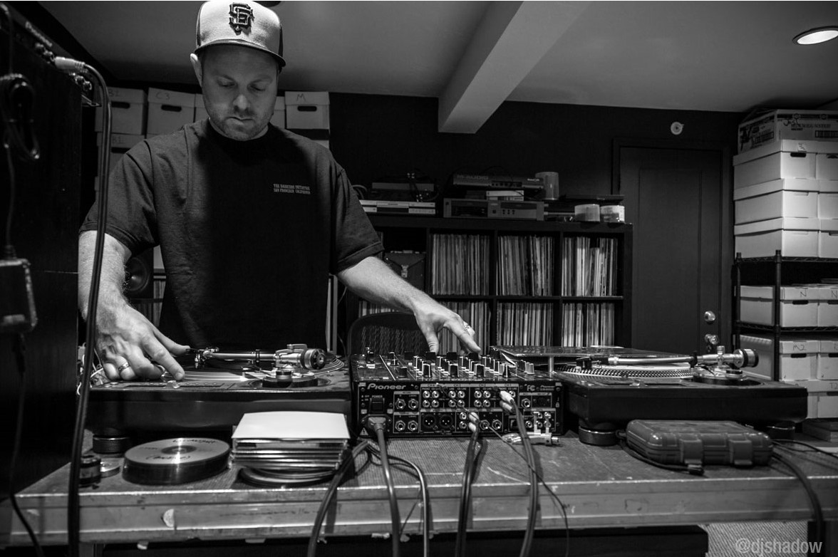 DJ Shadow « Live ! In tune and on time »